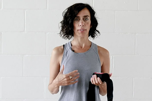 Jane Clapp: Small Red Body Loop Partnering Exercise