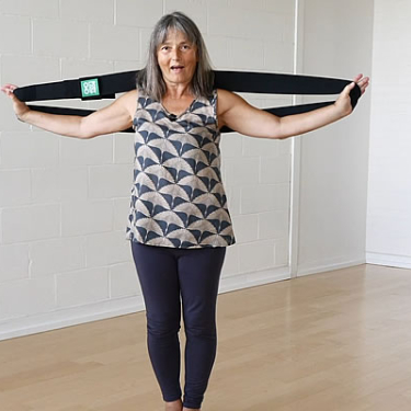 Diane Bruni: Medium Green Body Loop in Extended Arm Poses